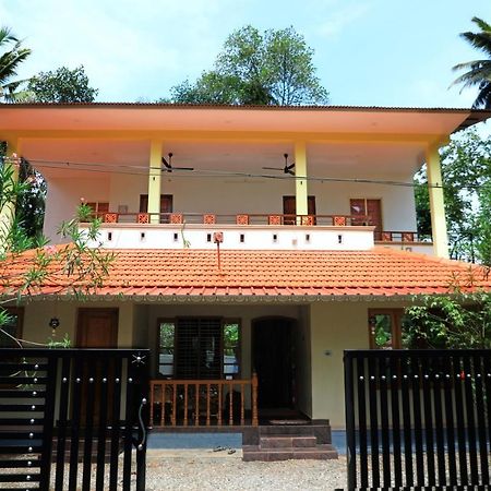 Munroe Vision Panakkattu Homestay Mundrothuruth Εξωτερικό φωτογραφία